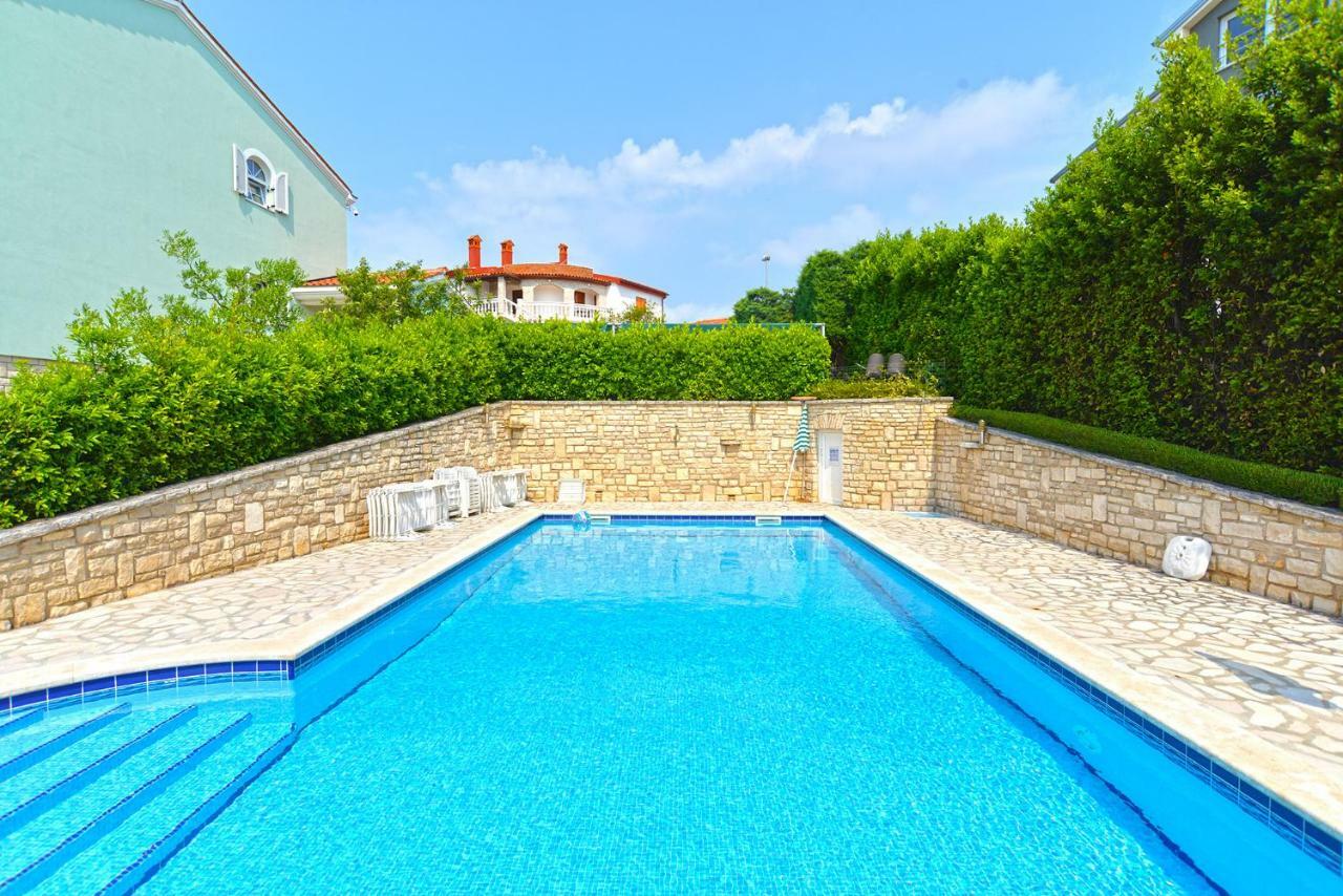 Pool Apartments 624 Pula Luaran gambar